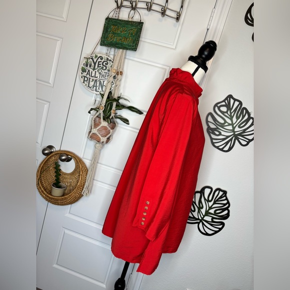 NWOT MULTIPLES Alessia Red Top - Picture 2 of 6